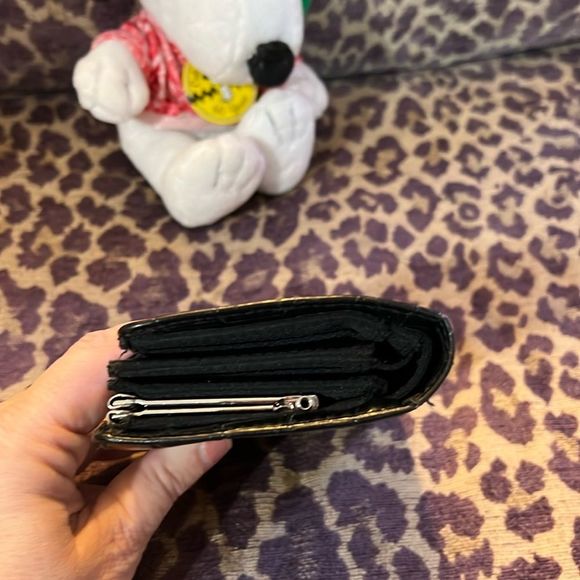 Brighton Black Leather Wallet - Picture 5 of 10